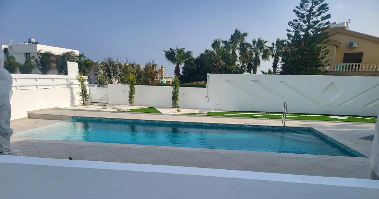A-Luxury Wellness Sea Villa Ayia Napa